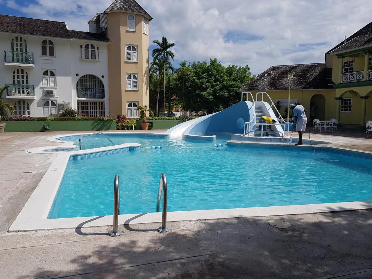 Apartment Treasure At Sandcastles Ocho Rios Luaran gambar